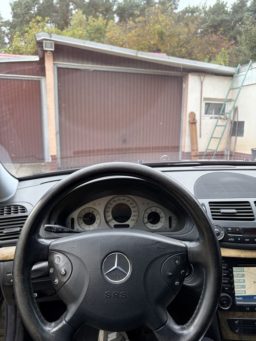 Mercedes w211 3.5 benz/lpg Avangarde