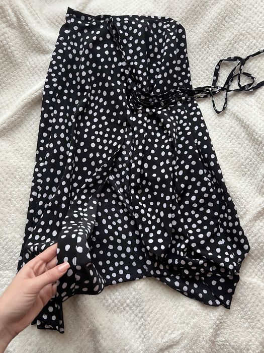 Спідниця на запах довга