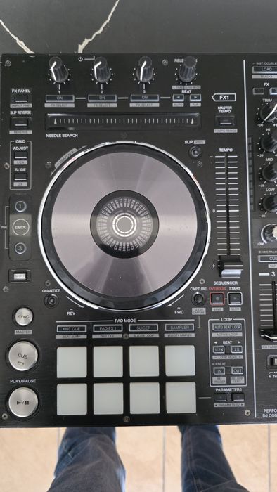 Pioneer DDJ - RX  +  Case