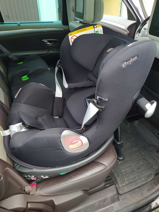 Fotelik Cybex SIRONA Q i-Size Platinum ISOFIX 360° 0-4 lat / 0-18 Kg