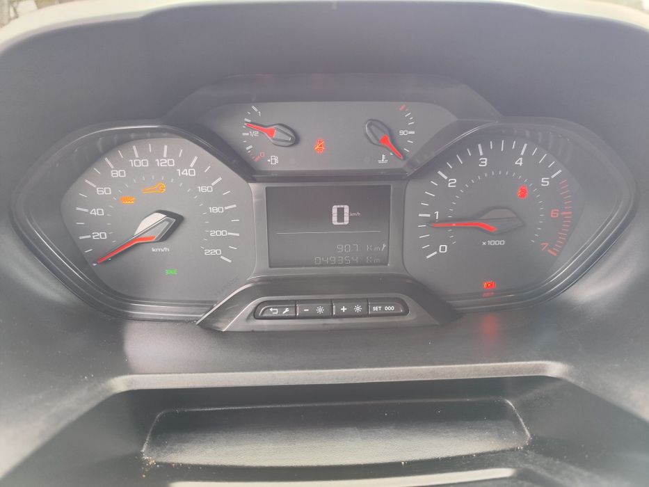 Peugeot partner 1.5 HDI 2023