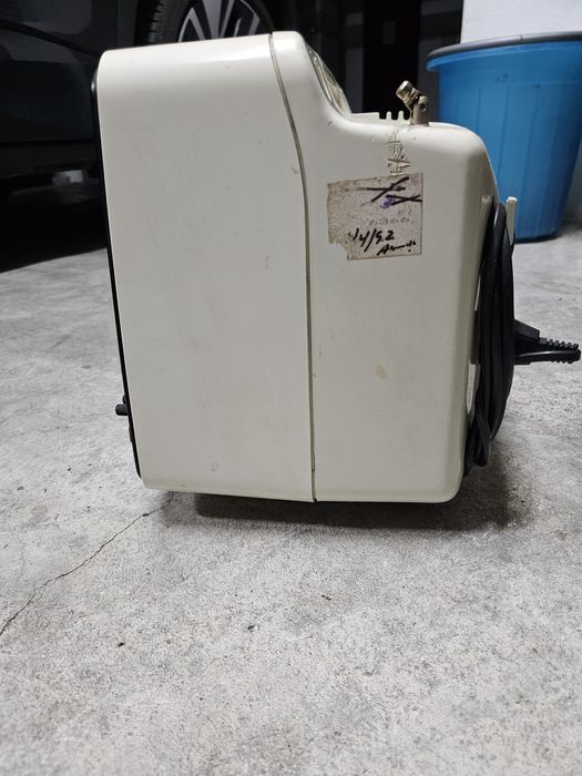 Televisão clássica Grundig Triumph 1420