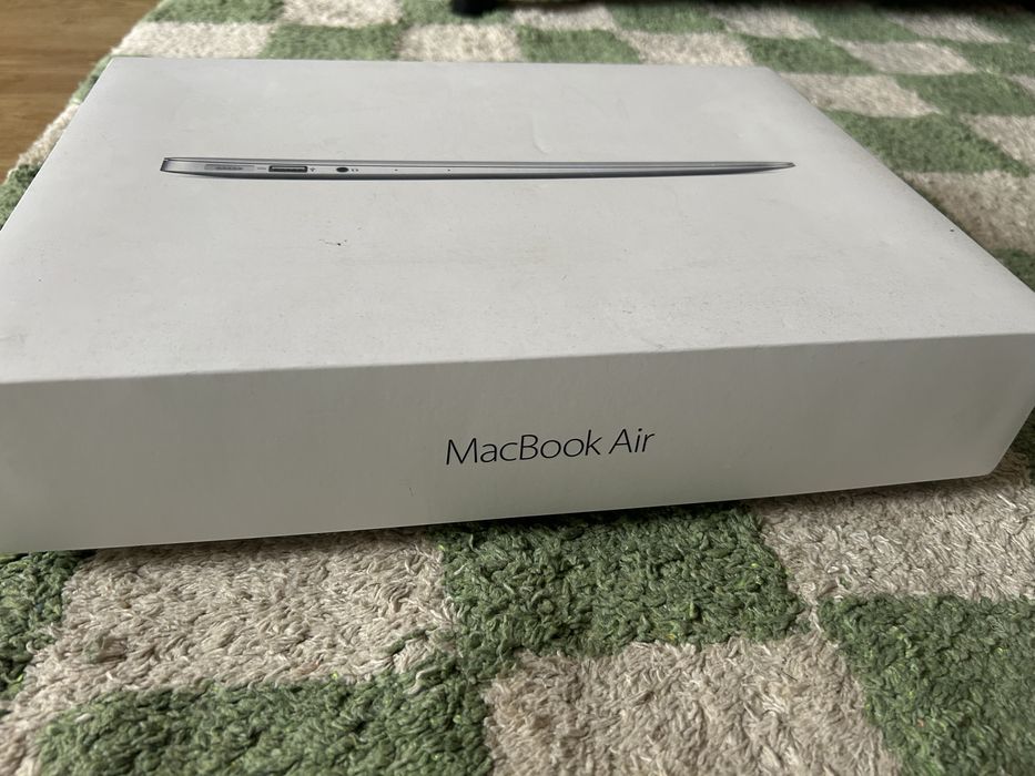 Sprzedam MacBook Air 13″ (A1466) – gotowy do pracy