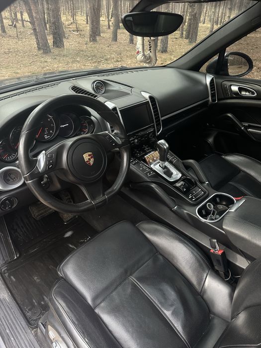 Продам Porsche Cayenne 3.6