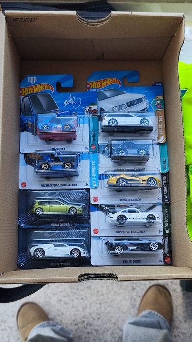 Hot Wheels na Caixa
