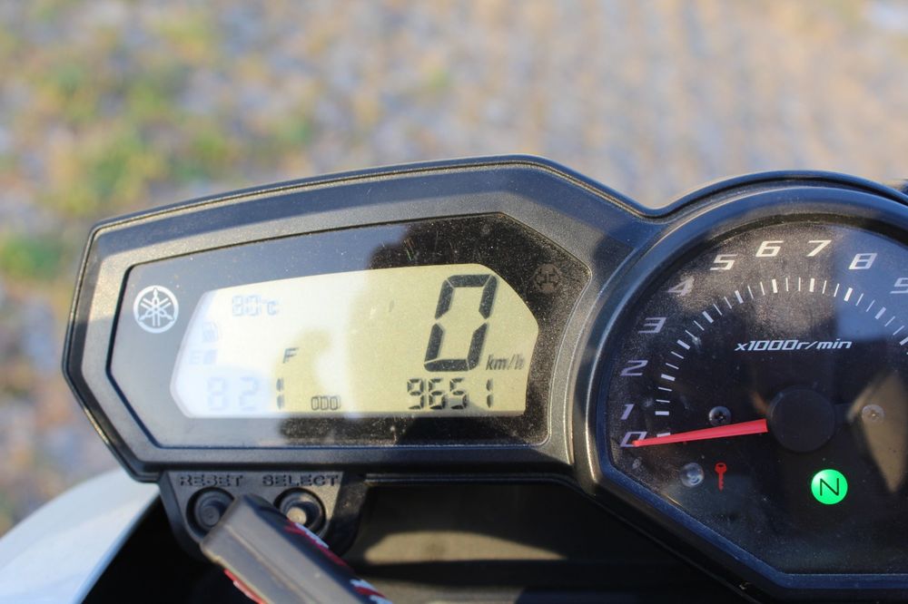 Yamaha Xj6 Naked