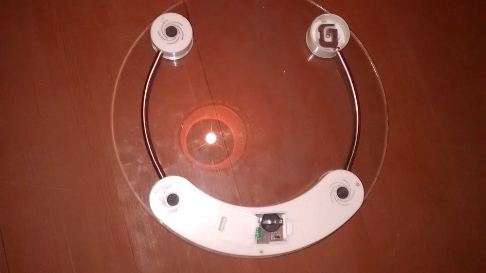 Весы напольные стеклянные AT-2003A, бу, под ремонт или детали