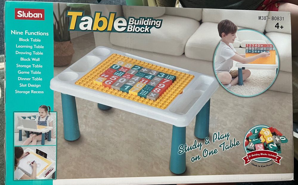 Конструктор Столик ігровий ,  ,Шнурівка   Дерево ,магнітну дощечку