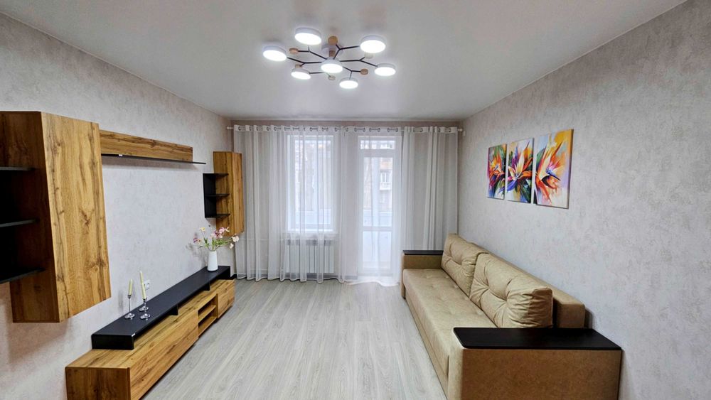 Продам 2х комнатную квартиру в Центре с Ремонтом