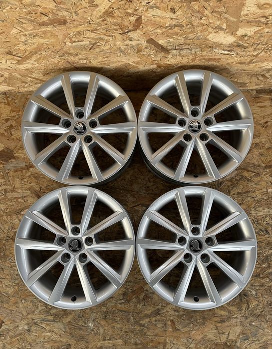 Диски5/112 R17 ET49 цо(діа)57.1 титани диски