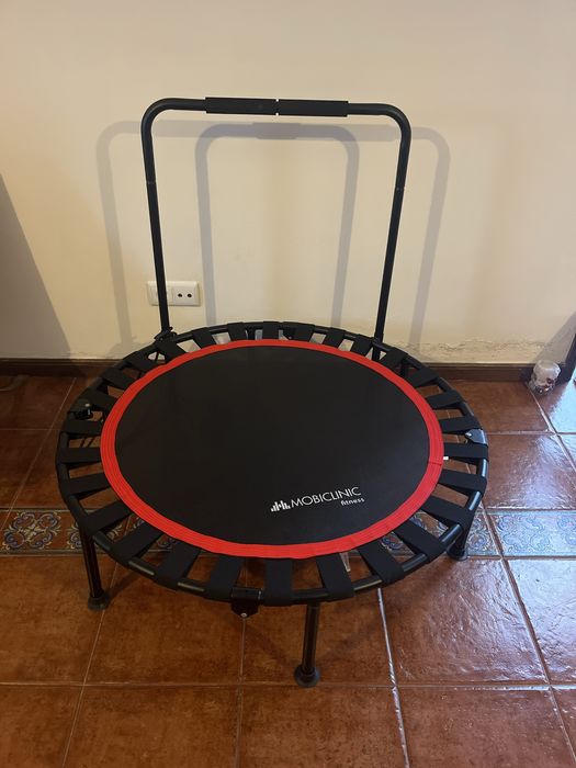 Mini trampolim oara fisioterapia ou brincadeiras