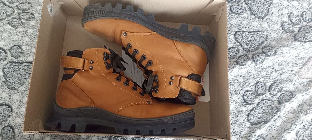 Чоловічі зимові черевики Mida