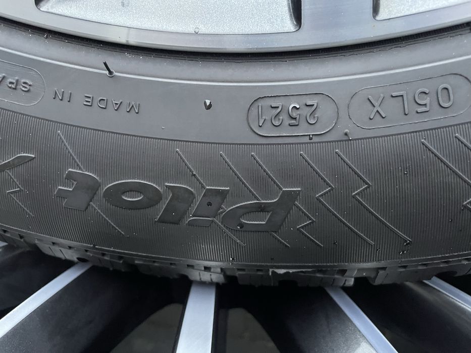 Oryginalne felgi Skoda 18 5x112 ” + opony zimowe Kodiaq/Karoq