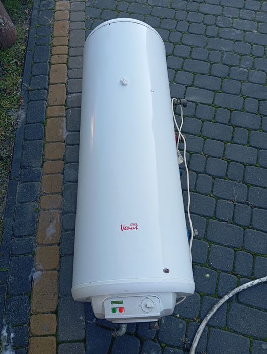 Bojler do grzania ciepłej wody