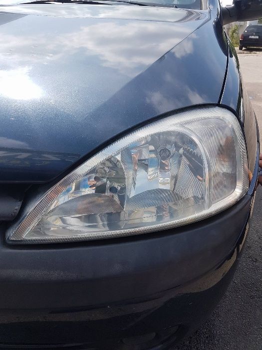 Polerowanie reflektorów, lamp samochodowych