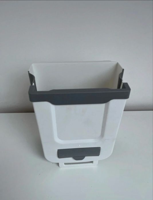 Skladany kosz na śmieci