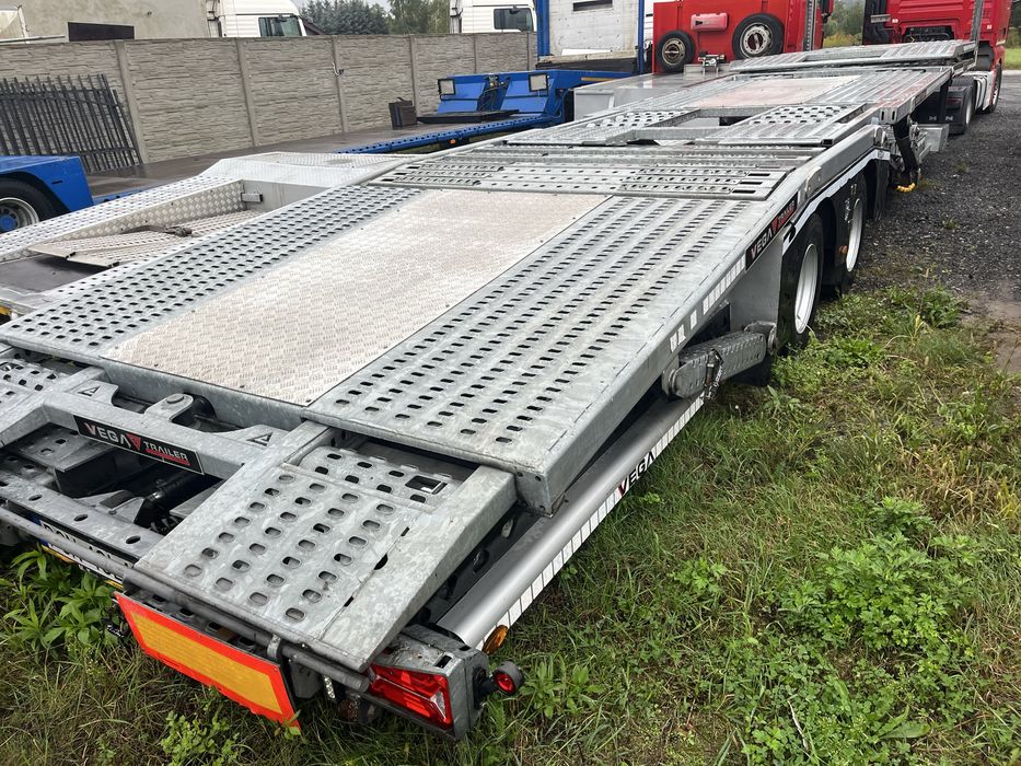 Naczepa do przewozu  samochodow do wynwajecia Vega Trailer