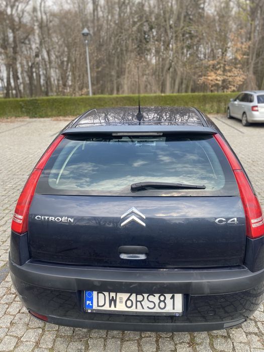 Sprzedam Citroen C4 1.4 16 V