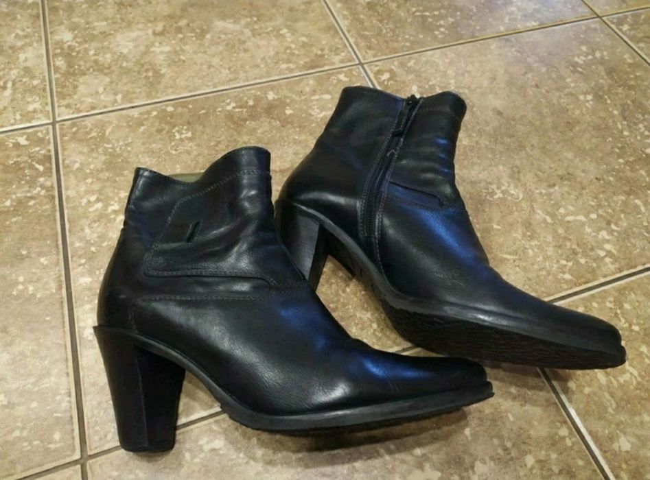 Skórzane buty rozm 40
