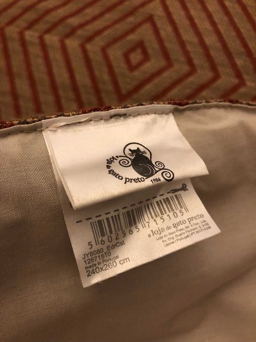 Edredão Gato Preto (Bordeaux e Creme) - Baixa de preço