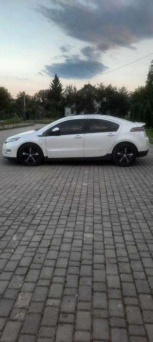 продам Chevrolet Volt