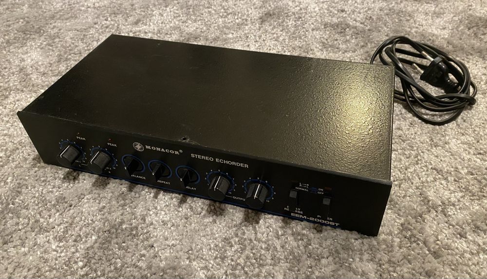 Monacor EEM 2000 ST - BBD MN 3005 -  Stereo Analog Delay / Echo