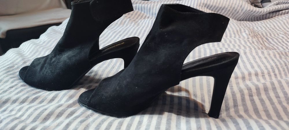 Buty damskie, szpilki