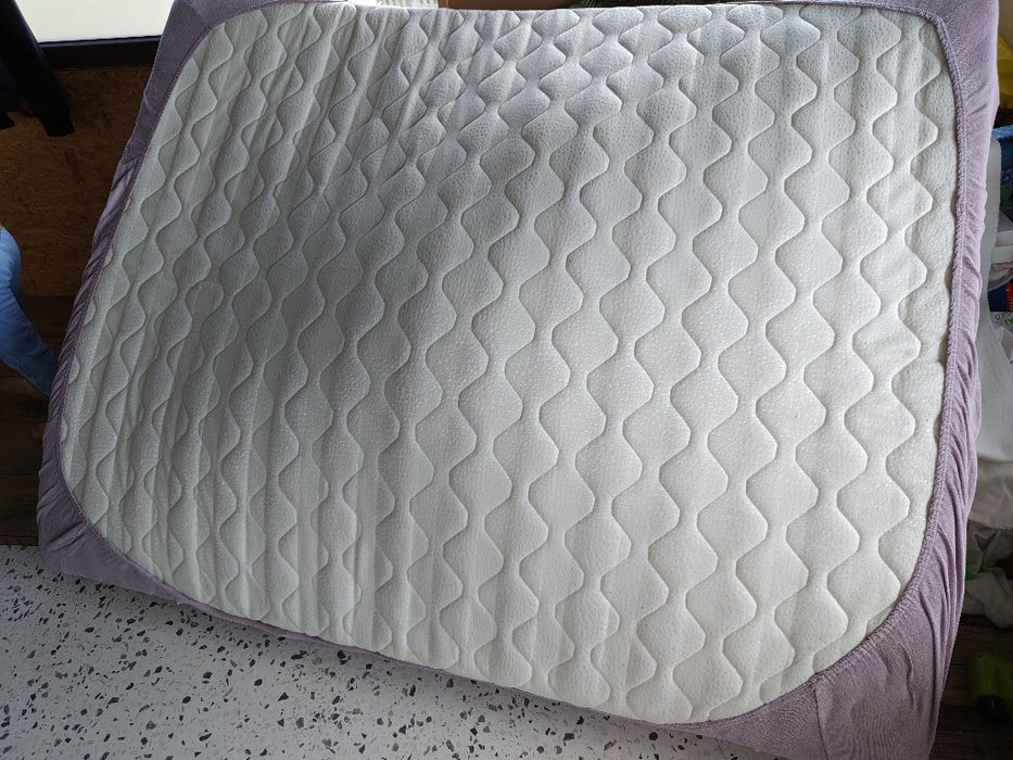 Materac Hilding 160*200, dobry stan.