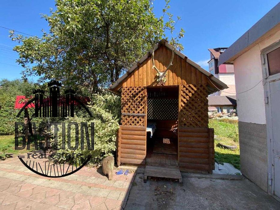 Продаж будинку у тихому та спокійному районі міста