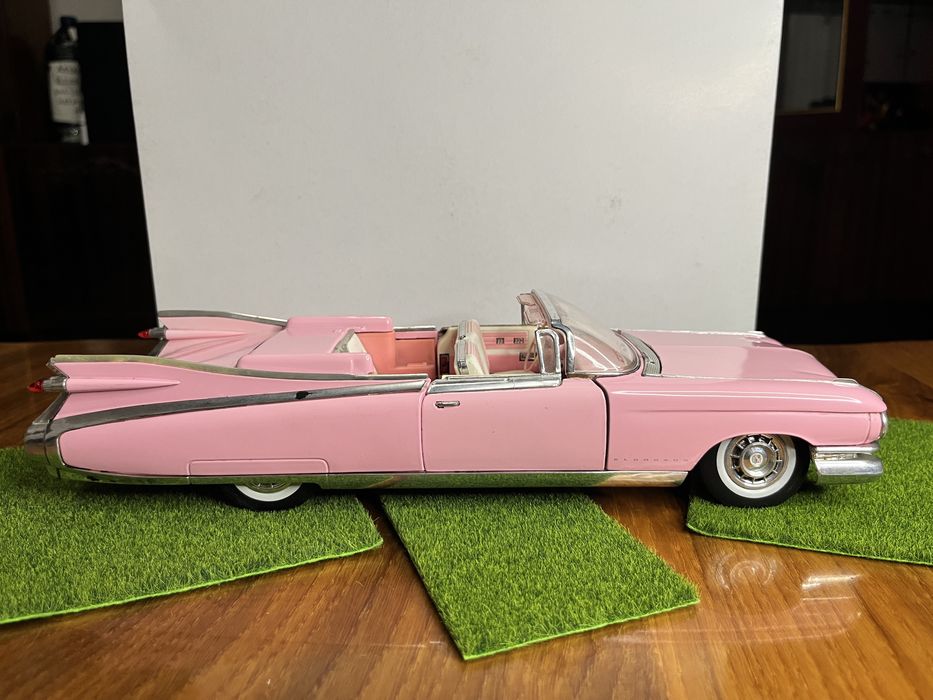 Cadillac eldorado 1959 Maisto 1:18