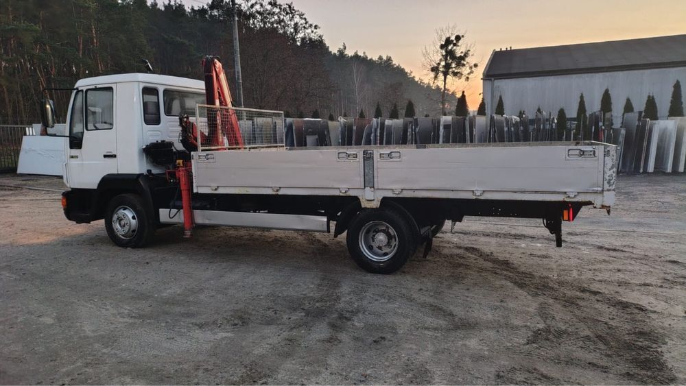 Samochód ciężarowy MAN L2000 z HDS