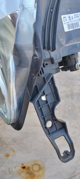 Faról esquerdo citroen Élysées