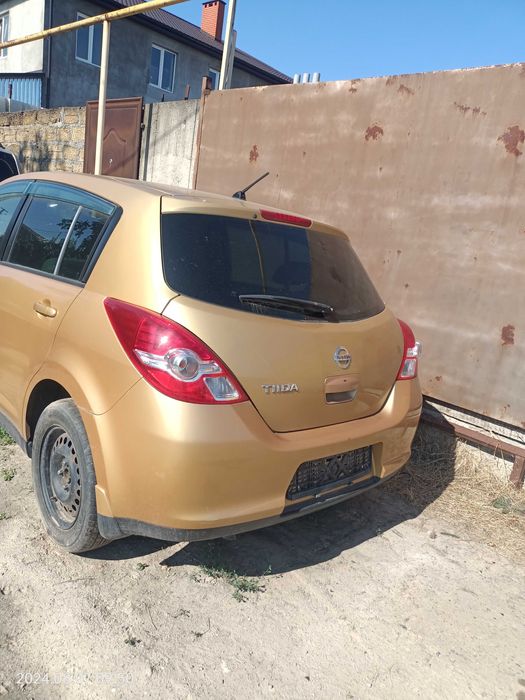 Двигатель 1.5 1,6 бензин АКПП Nissan Tiida C11 2010 год мотор двигун