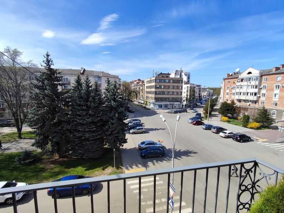 У продажу 2-кімнатна квартира в центрі Полтави! КОД: 16752