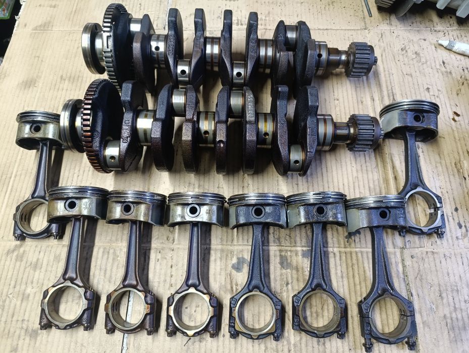 Коленвал колінвал 1.8 16V X18Xe1 Z18XE1