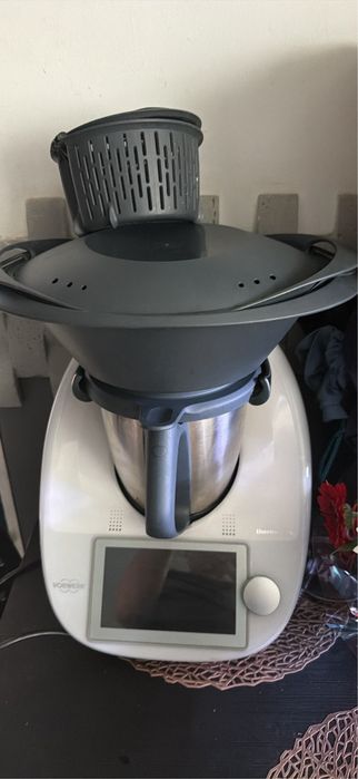 Termomix tm6 caly zestaw plus cutter