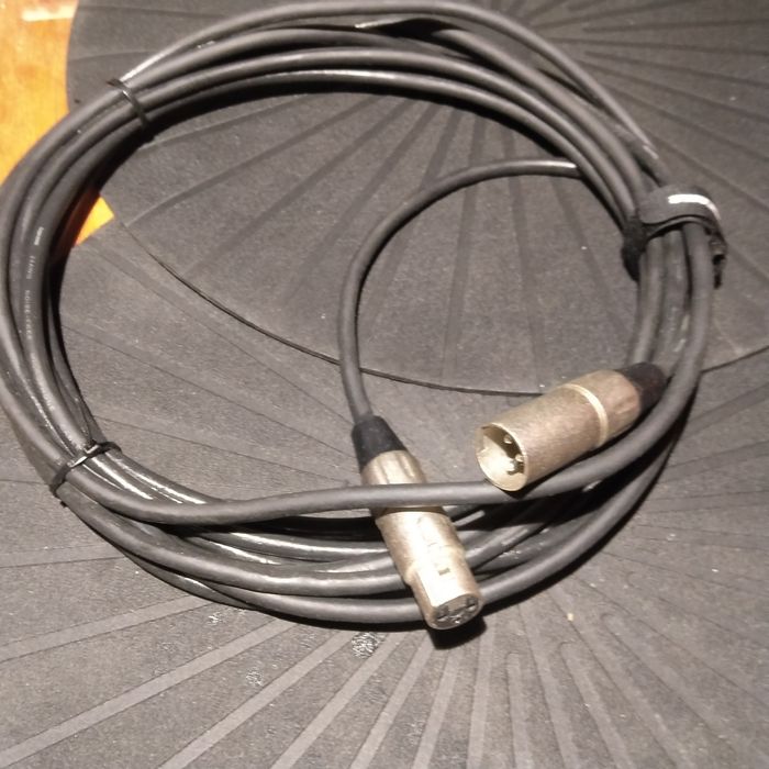 Kabel mikrofonowy 6m