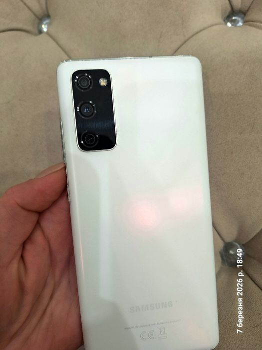 Samsung S20 fe. 6/128