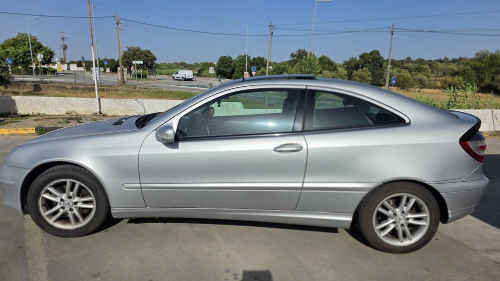 Mercedes C220 sport coupe