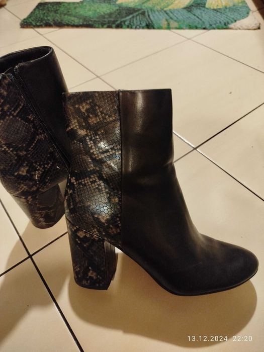 Sprzedam buty damskie, botki na obcasie jesienno-wiosenne