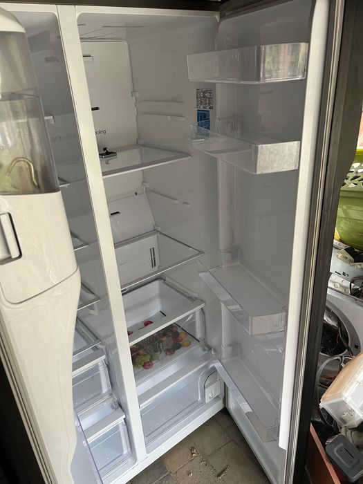 Lodówka Samsung side by side