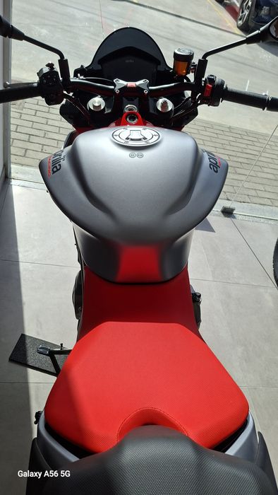 Aprilia Tuono 660 Nova