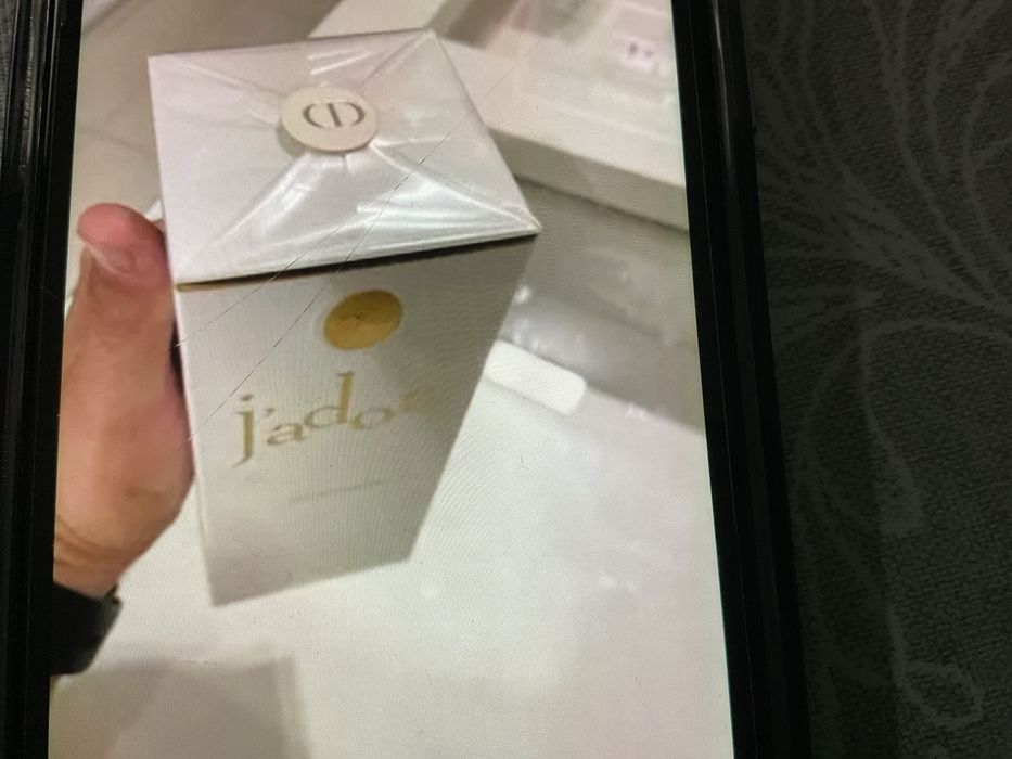 Jador perfume de senhora novo
