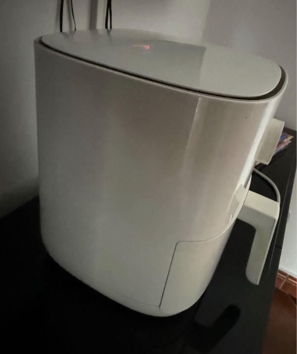 Vendo Air Fryer Xiaomi – Bom Estado