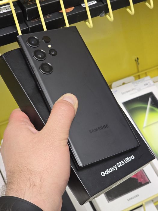 Samsung Galaxy S23 Ultra 256gb На Подарунок