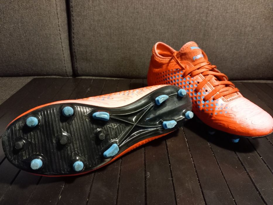Buty piłkarskie PUMA Future 35,5
