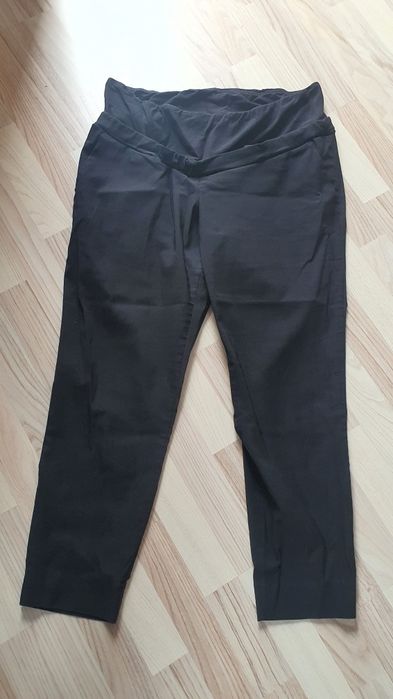 Okazja! Czarne spodnie ciążowe r.46