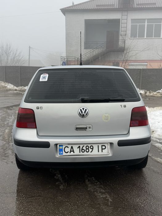 Volkswagen Golf 1998