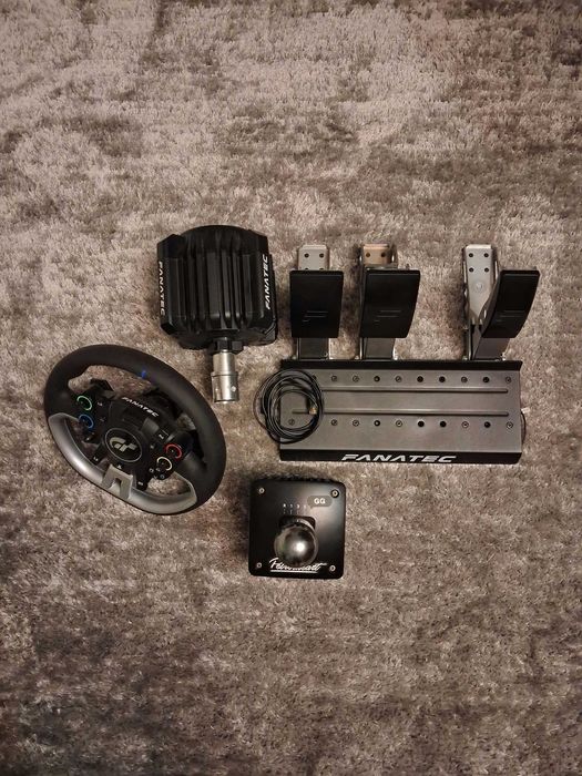 Fanatec DD 8NM PC/PS + Cockpit