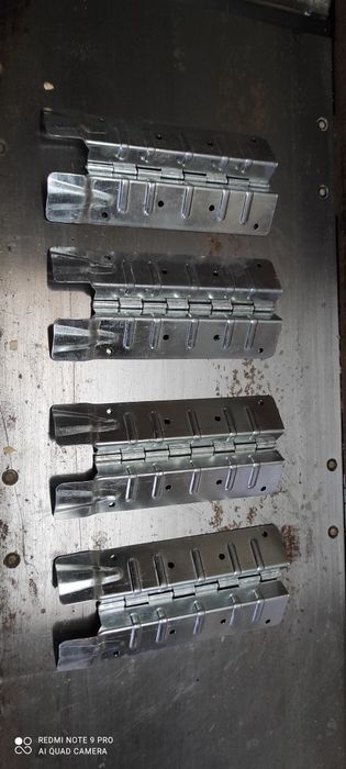 Zawiasy do nadstawek paletowych